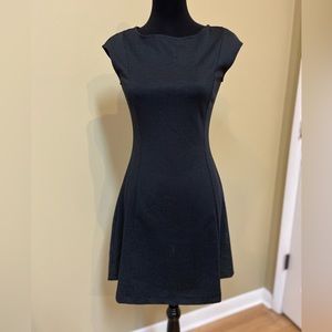 Gap dress, size 0,‎ black with tiny white polka dots